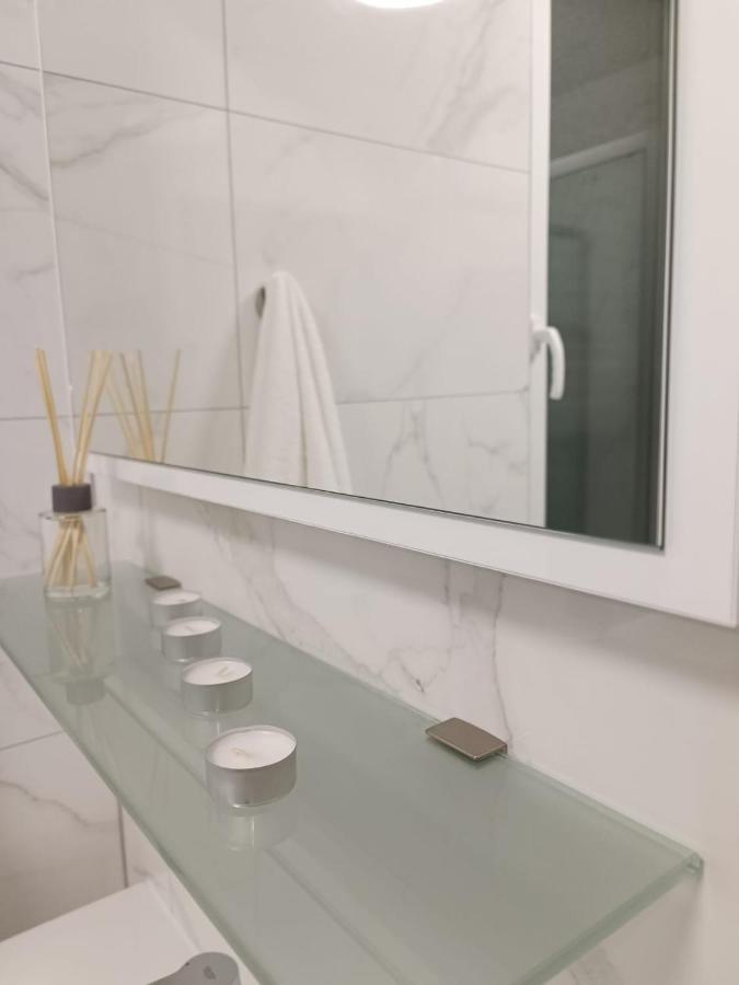 Apartman Marcelina 2 In Trogir Eksteriør billede